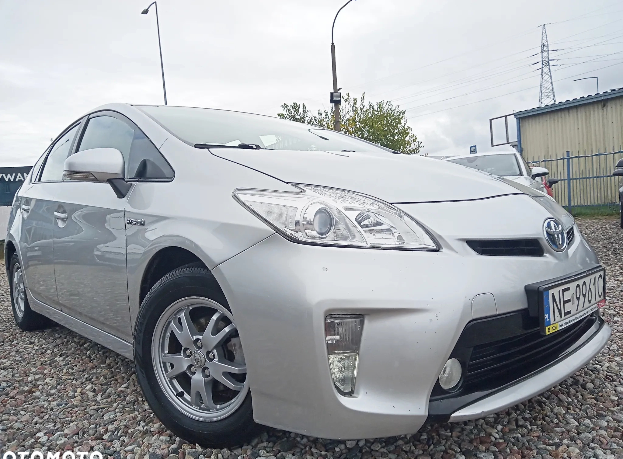 Toyota Prius cena 49900 przebieg: 142530, rok produkcji 2013 z Żnin małe 742